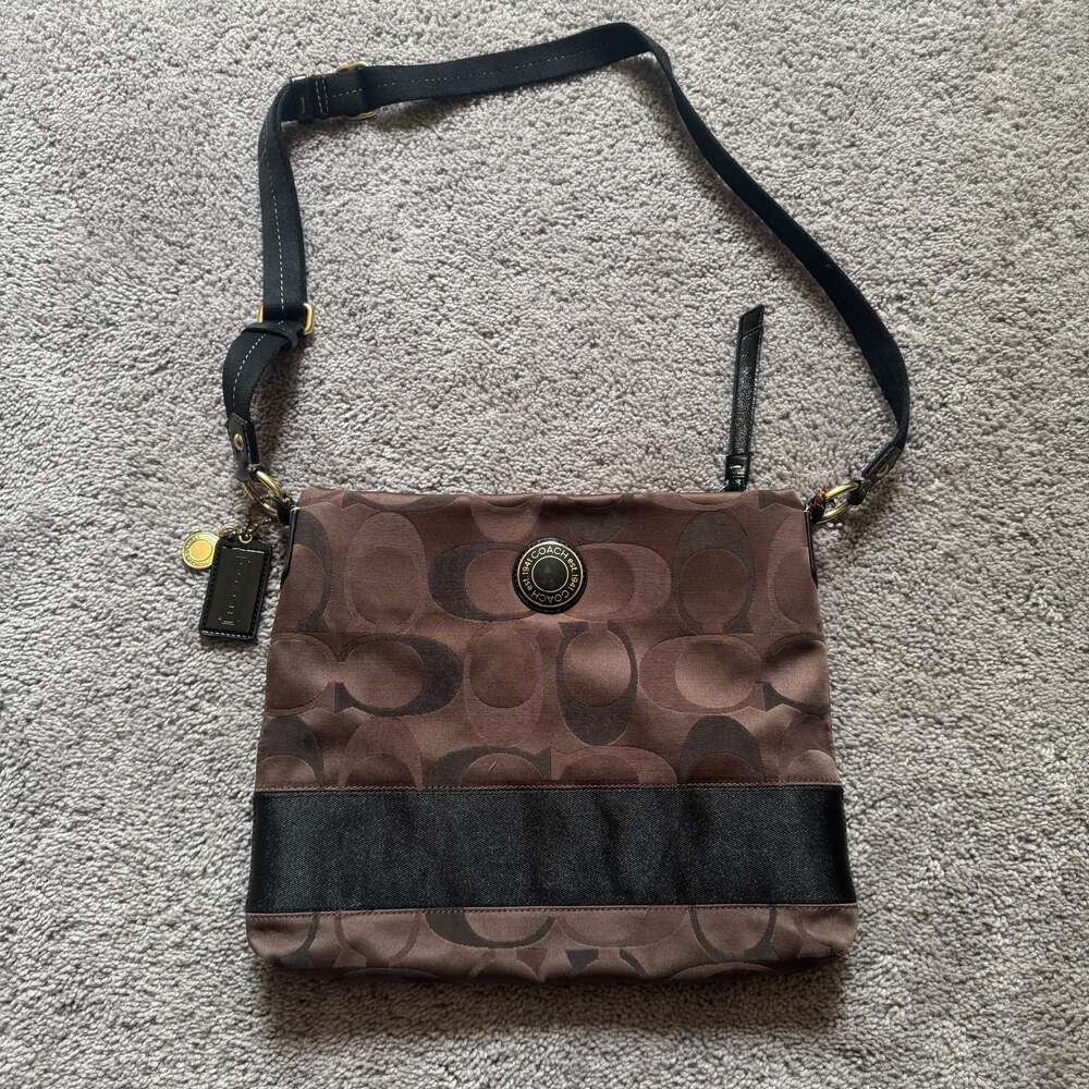 Vintage Coach Signature Canvas Crossbody Messenger Bag F20061